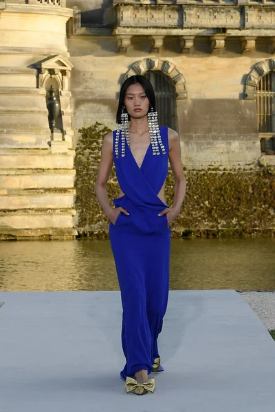 Look 9